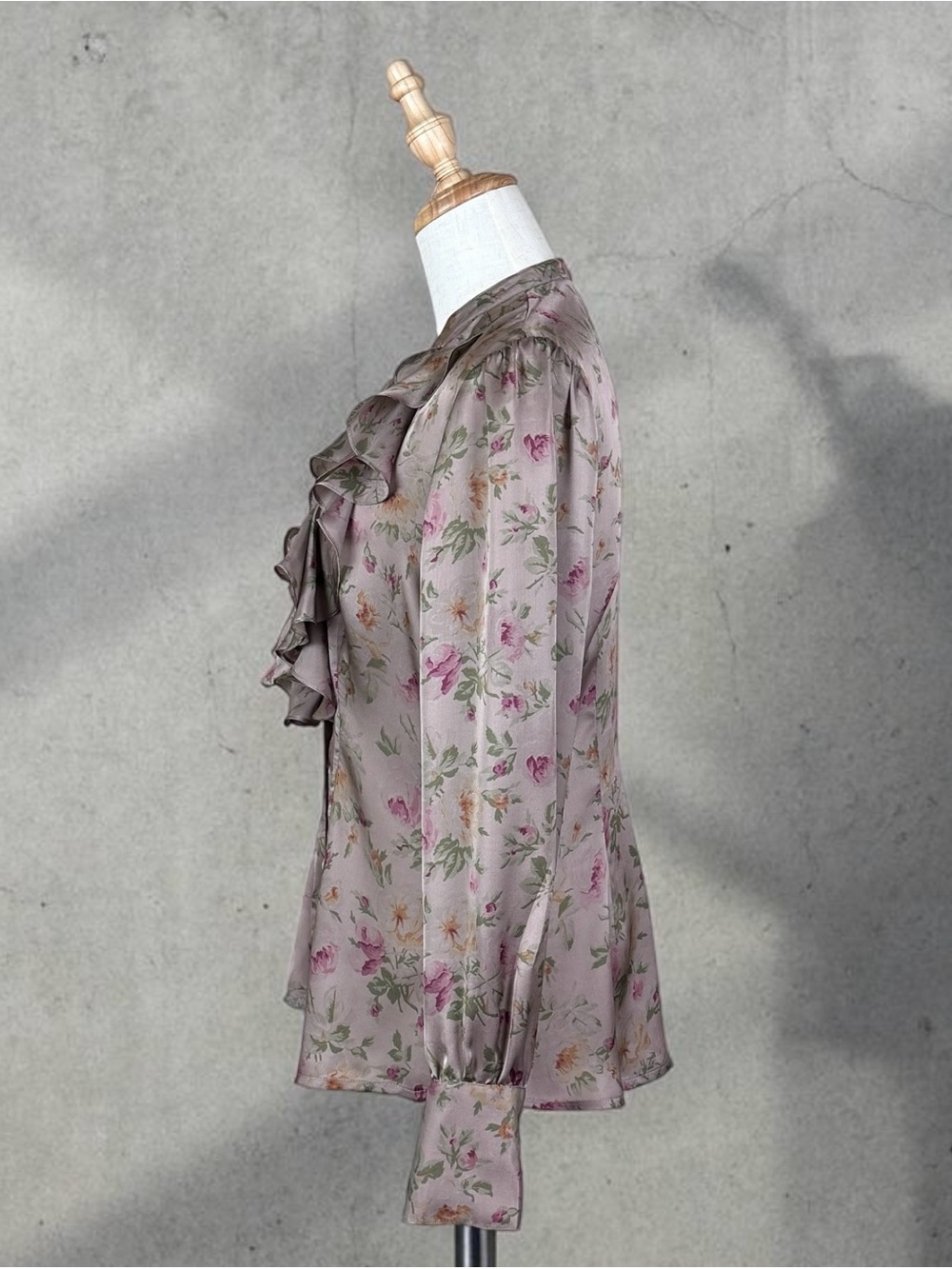 Lauren Ralph Lauren Silk Ruffle Blouse Mountbatten Beige | 16W - Picture 3 of 4
